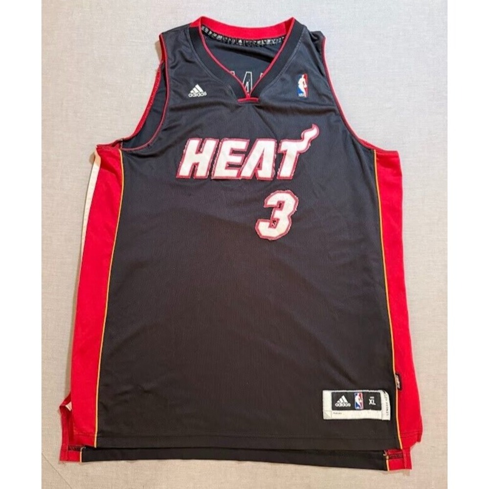 Miami Heat Wade #3 Adidas Jersey Mens Extra Large Black Sleeveless.